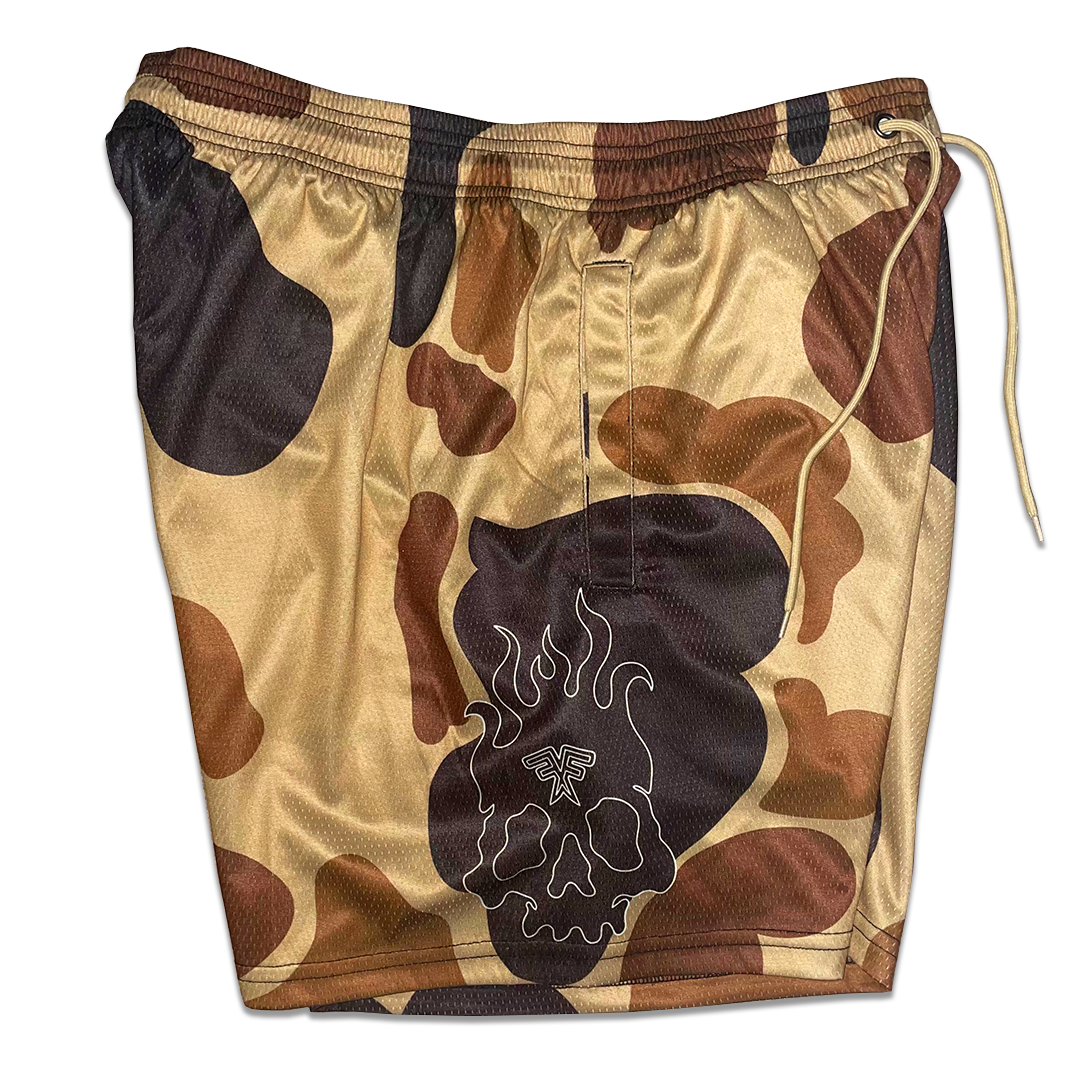 CAMO "SKULLY" SHORTS